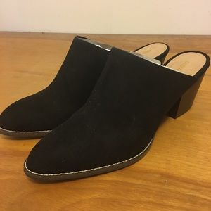 Old Navy Black Slip-on Backless Booties Sz 11